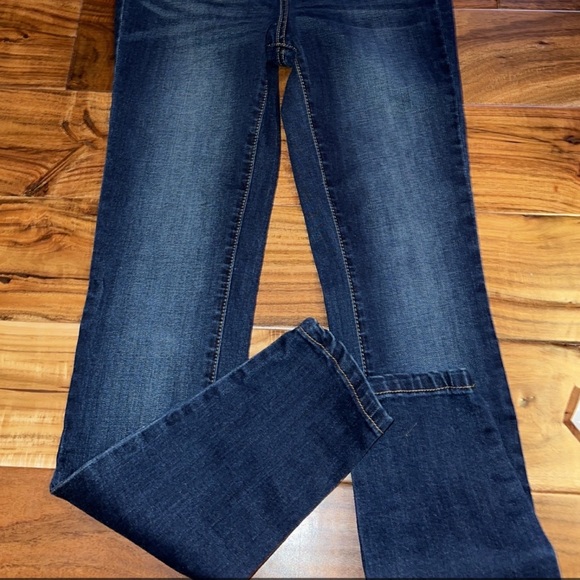 Love Chemistry. Size 3/26. - Picture 2 of 2